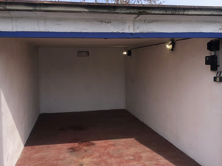 Prodej garáže 20 m² - foto 3