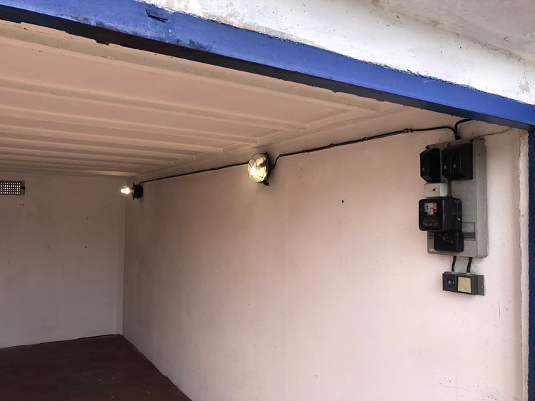Prodej garáže 20 m² - foto 4