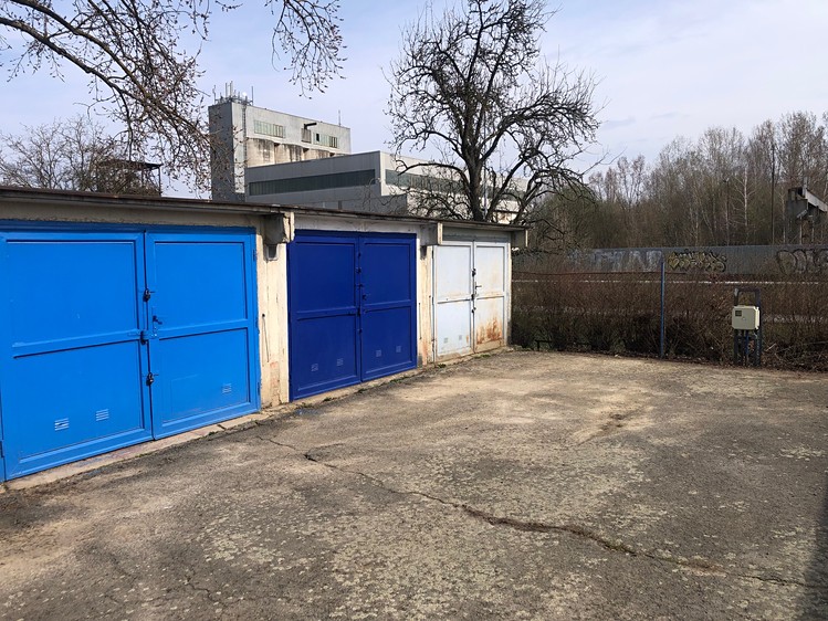 Prodej garáže 20 m² - foto 2