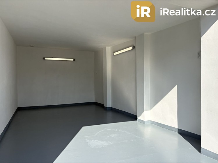 Prodej garáže 21 m² - foto 2