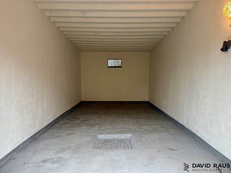 Prodej garáže 23 m² - foto 4