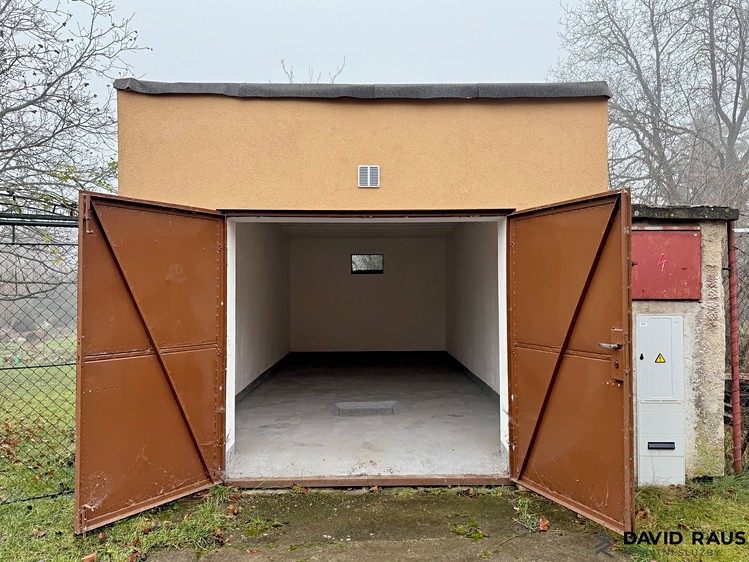 Prodej garáže 23 m² - foto 2