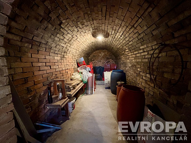 Prodej vinného sklepa 76 m² - foto 8