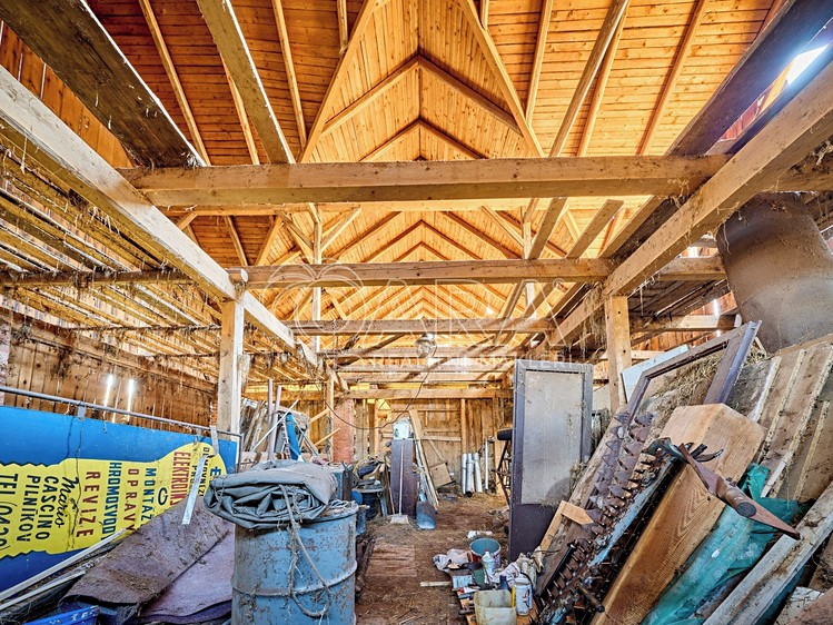 Prodej garáže 182 m² - foto 5