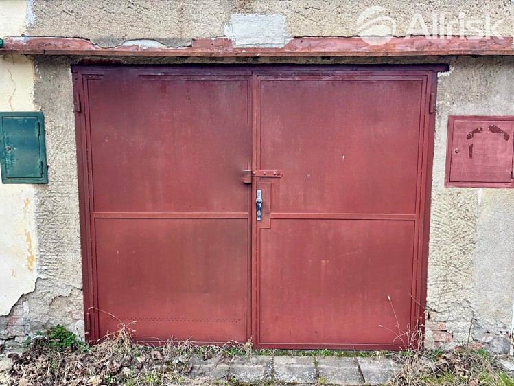 Prodej garáže 20 m² - foto 1