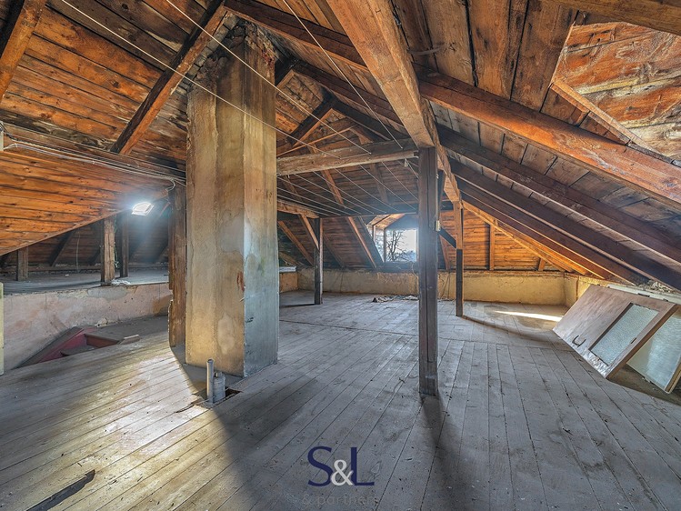 Prodej půdního prostoru 100 m² - foto 4