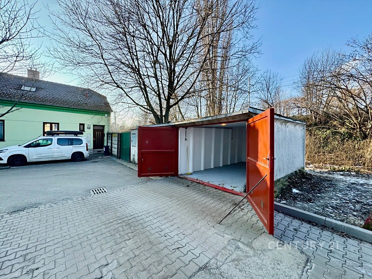 Prodej garáže 18 m² - foto 2