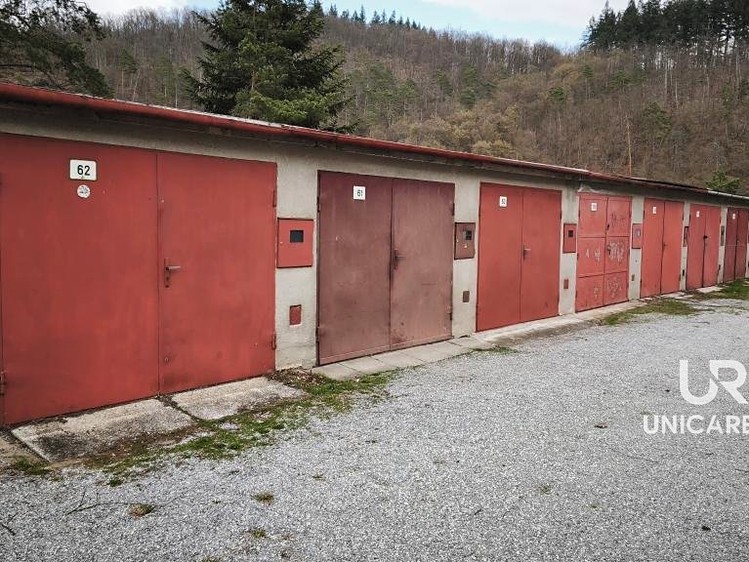 Prodej garáže 20 m² - foto 1