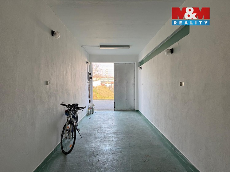 Prodej garáže 30 m² - foto 3