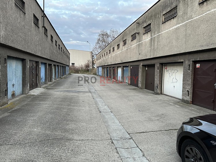 Prodej garáže 16 m² - foto 8