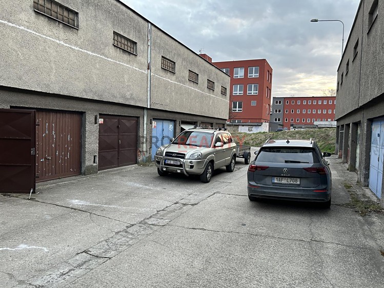 Prodej garáže 16 m² - foto 7