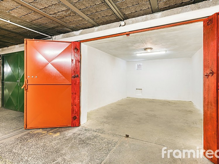 Prodej garáže 19 m² - foto 1