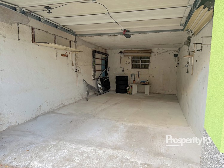 Prodej garáže 25 m² - foto 3