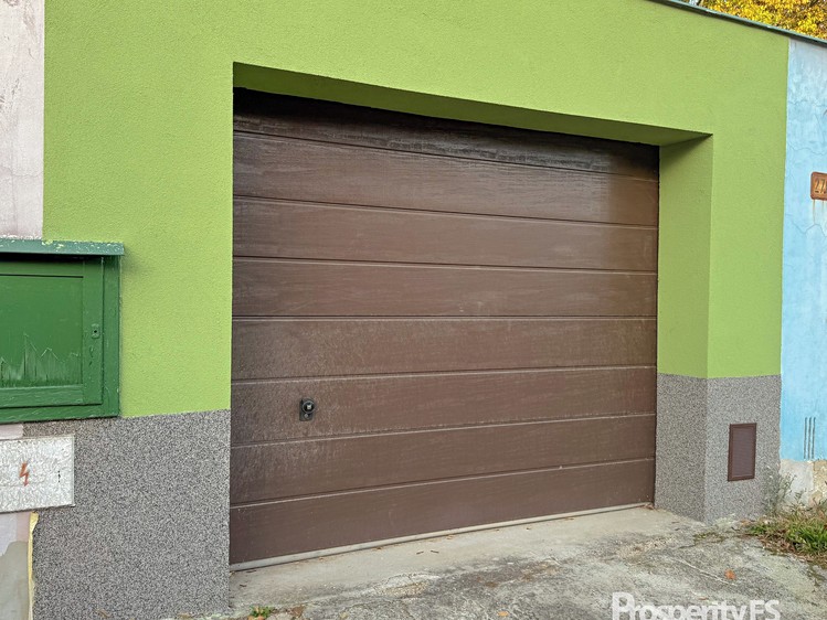Prodej garáže 25 m² - foto 7