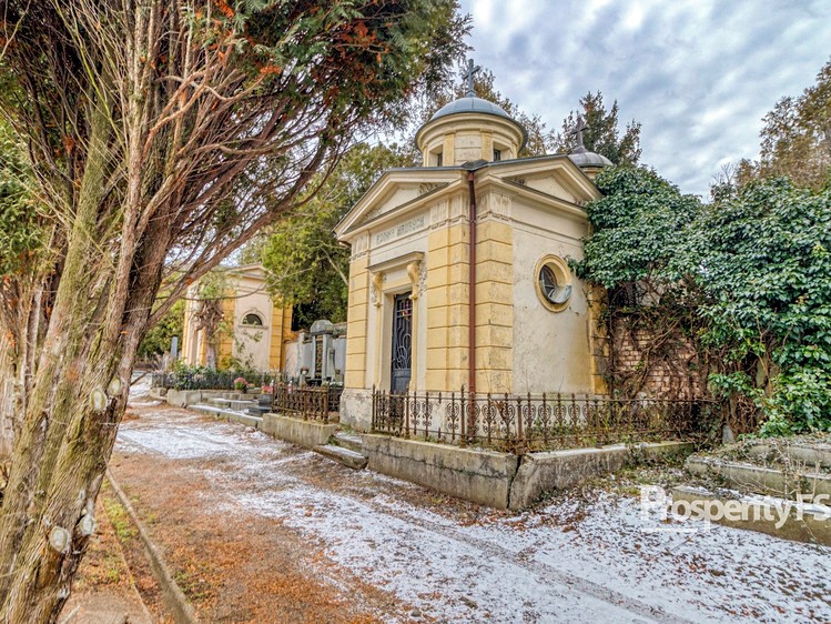 Prodej specifického typu nemovitosti 8 m² - foto 1