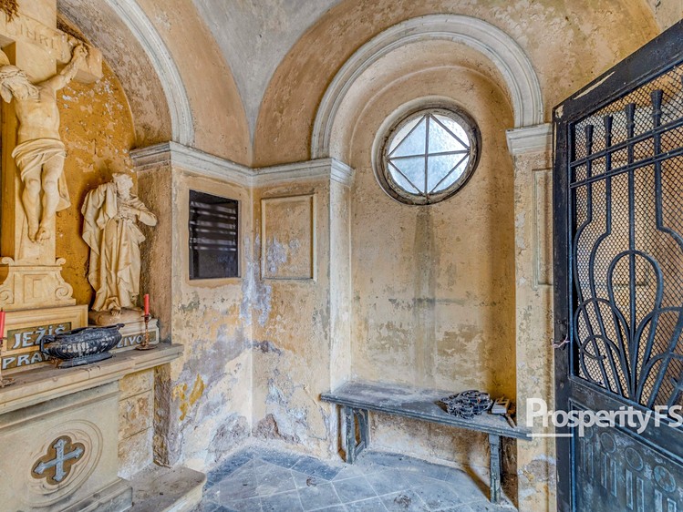 Prodej specifického typu nemovitosti 8 m² - foto 5