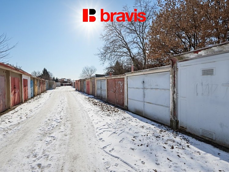 Prodej garáže 15 m² - foto 1
