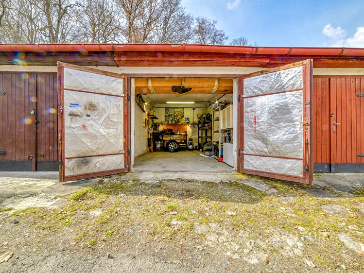 Prodej garáže 18 m² - foto 2