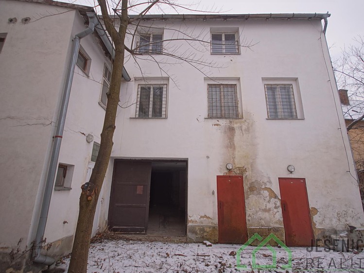 Prodej garáže 73 m² - foto 8
