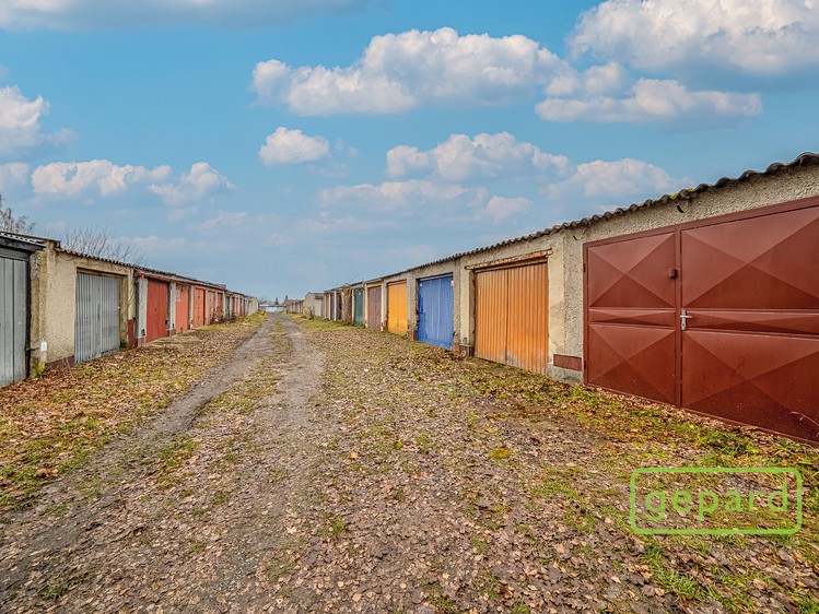 Prodej garáže 22 m² - foto 3