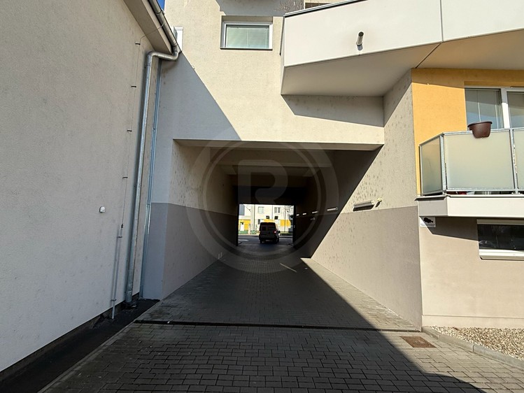 Prodej specifického typu nemovitosti 12 m² - foto 3
