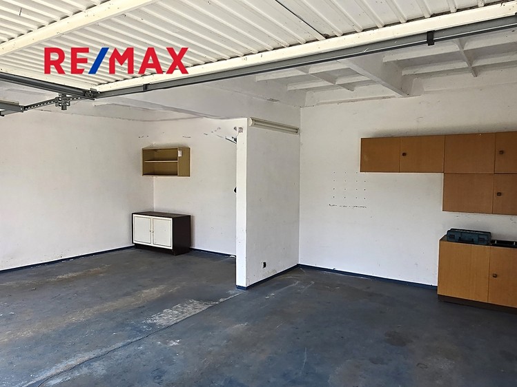 Prodej garáže 42 m² - foto 3