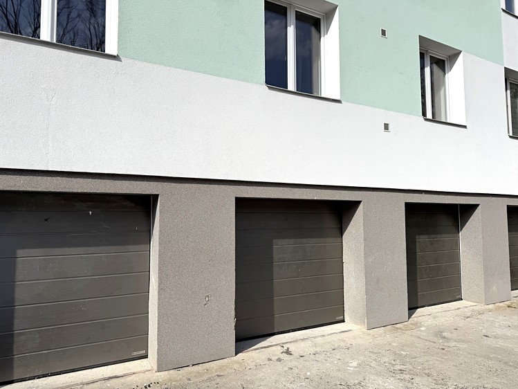 Prodej garáže 16 m² - foto 1