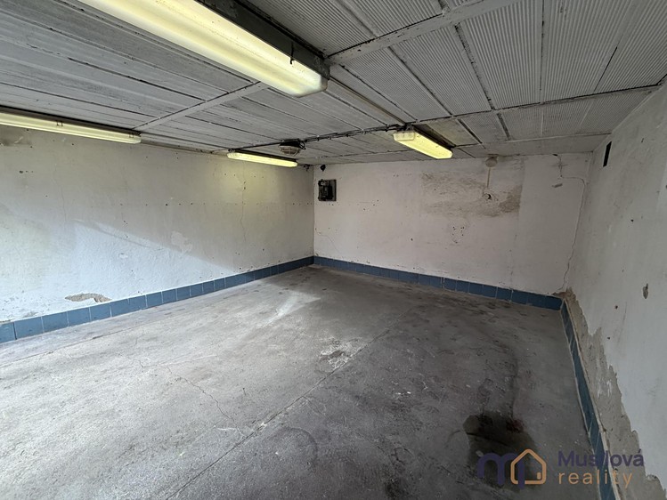 Prodej garáže 28 m² - foto 5