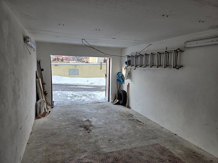 Prodej garáže 25 m² - foto 2