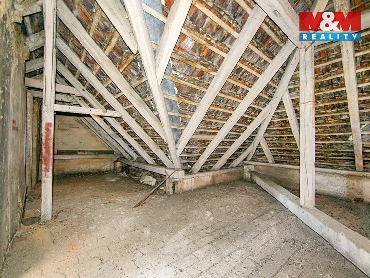 Prodej půdního prostoru 124 m² - foto 4