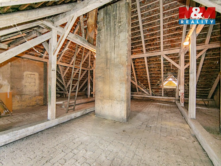 Prodej půdního prostoru 124 m² - foto 6