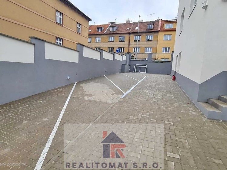 Prodej garáže 15 m² - foto 3