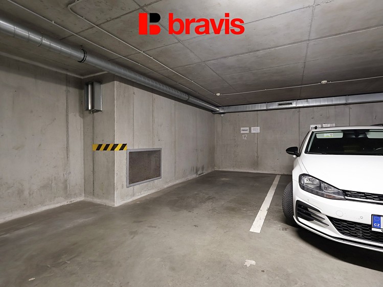 Prodej garážového stání 14 m² - foto 2