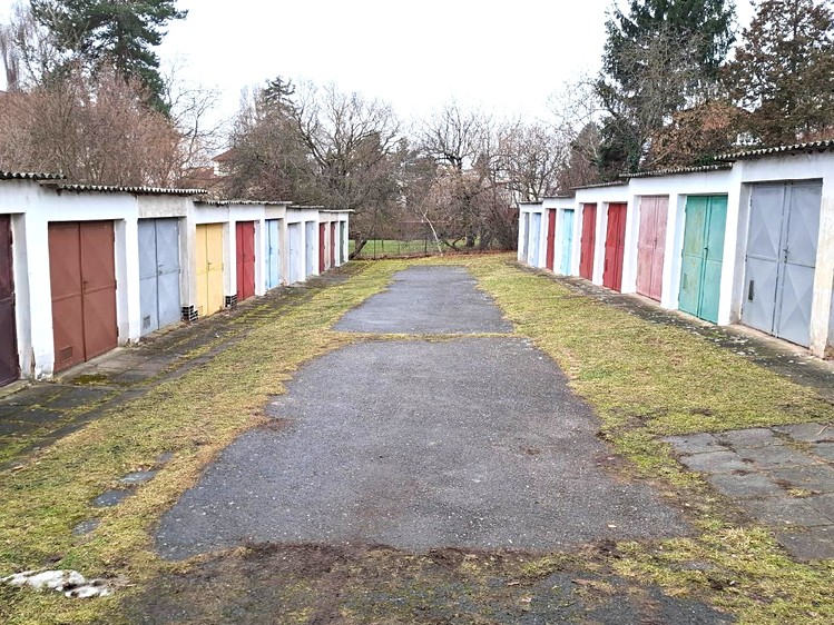 Prodej garáže 16 m² - foto 2