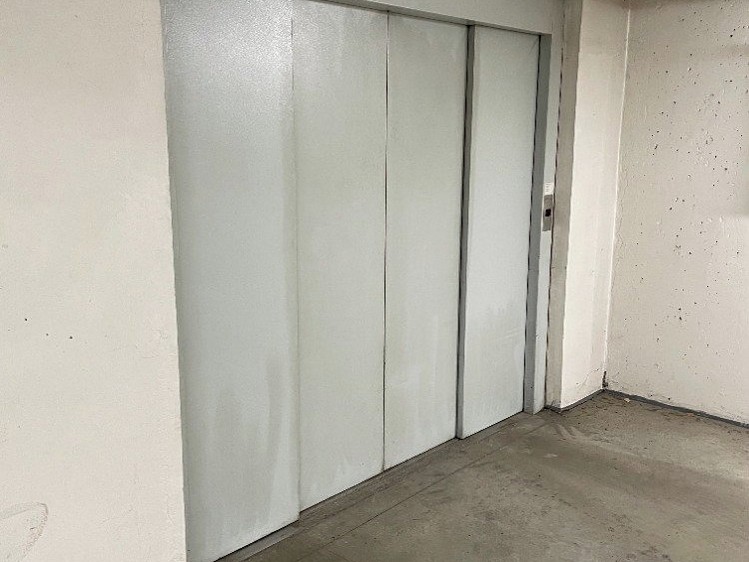 Prodej garážového stání 17 m² - foto 4