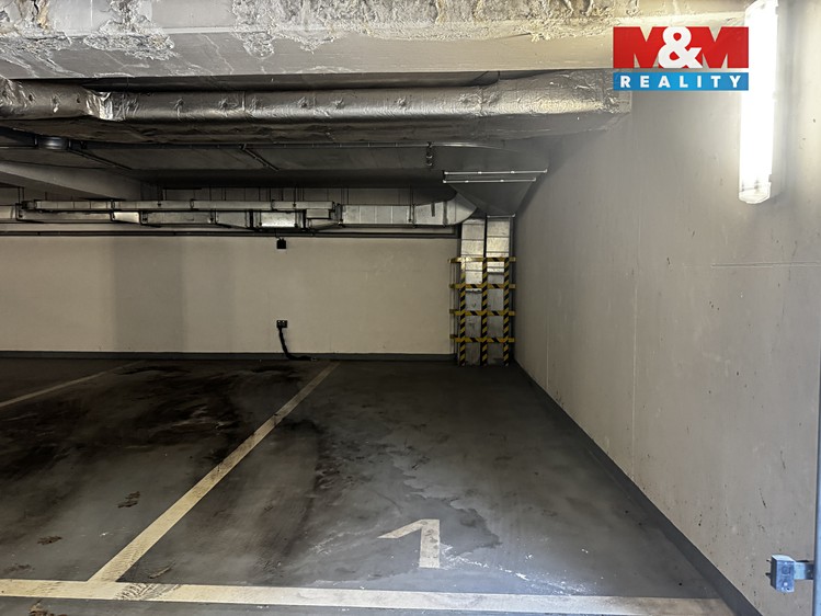 Prodej garážového stání 11 m² - foto 4