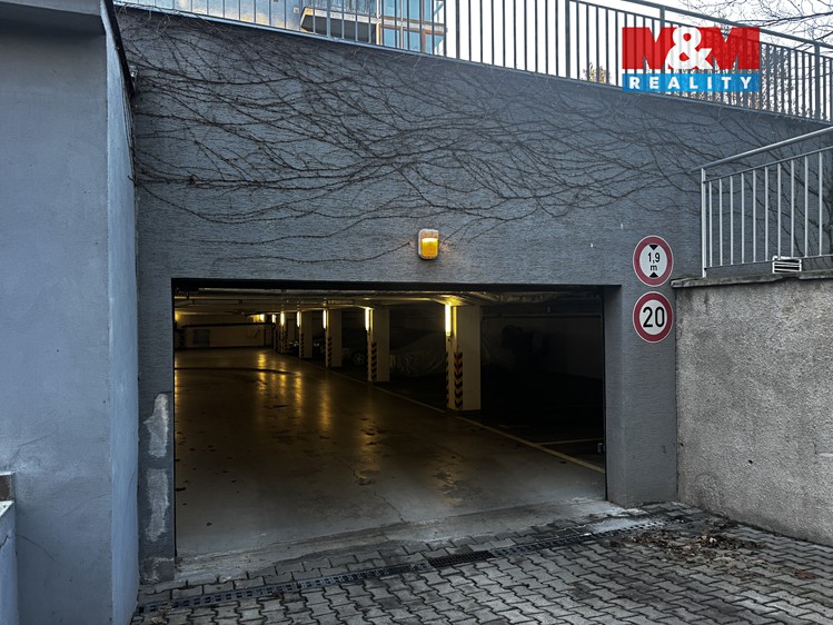 Prodej garážového stání 11 m² - foto 3