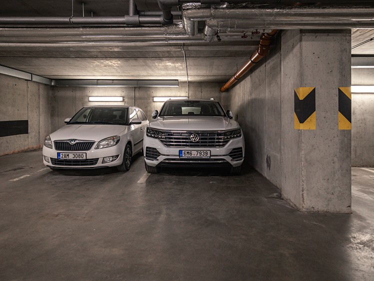Prodej garážového stání 13 m² - foto 5