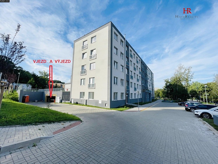 Prodej garážového stání 13 m² - foto 2