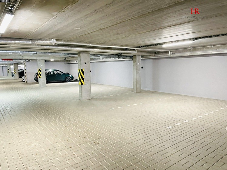 Prodej garážového stání 13 m² - foto 7