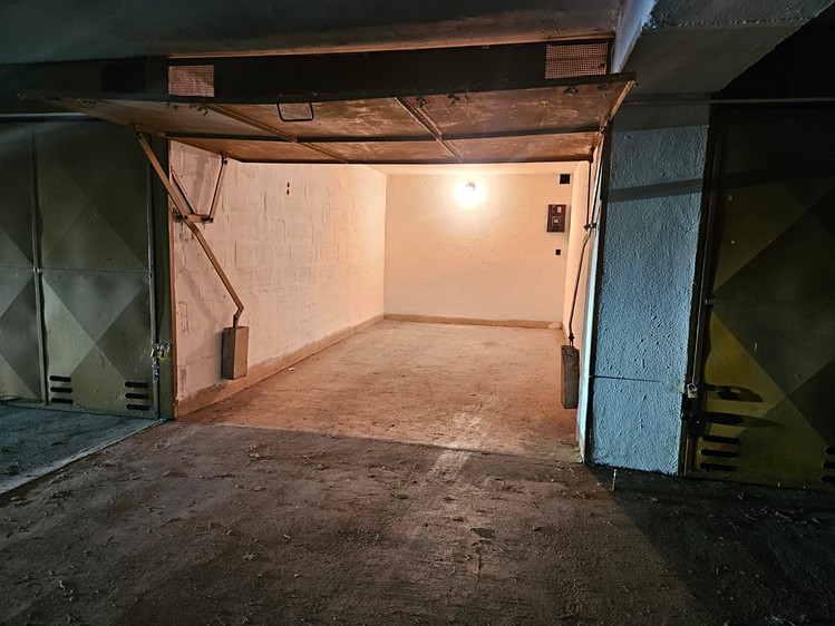 Prodej garáže 16 m² - foto 8