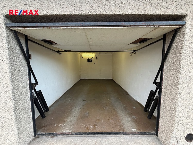 Prodej garáže 18 m² - foto 2