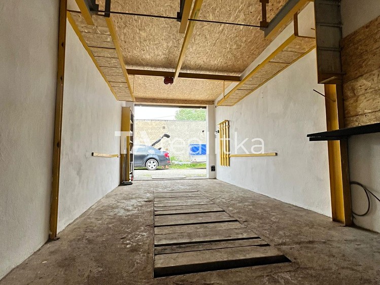 Prodej garáže 22 m² - foto 5