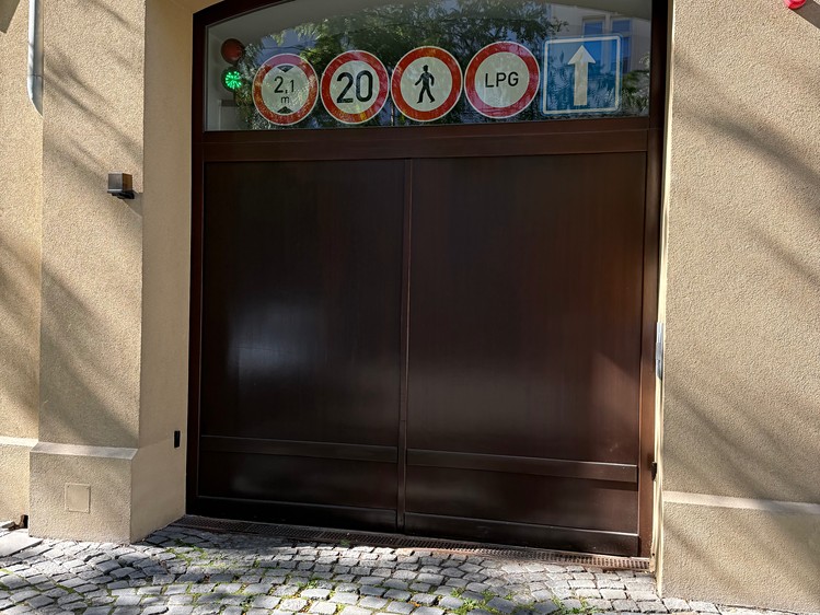 Prodej garážového stání 17 m² - foto 6