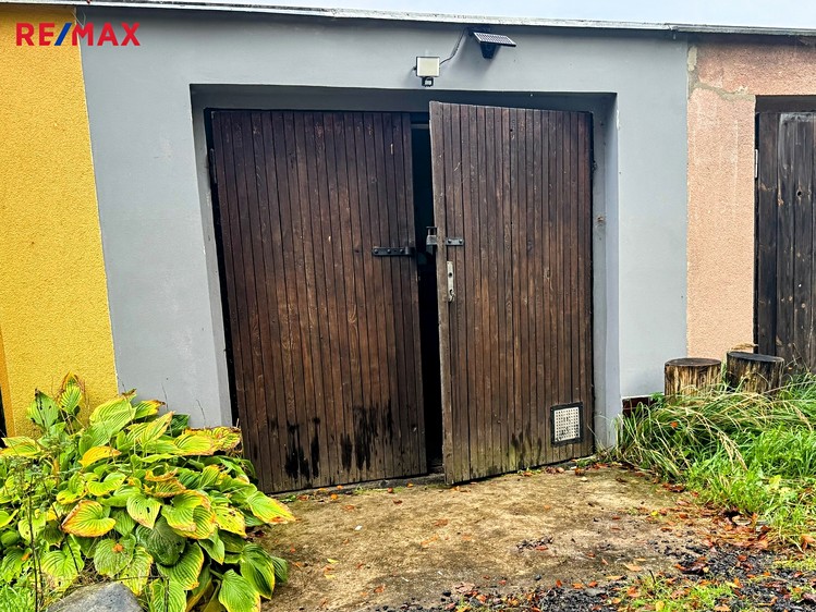 Prodej garáže 20 m² - foto 1