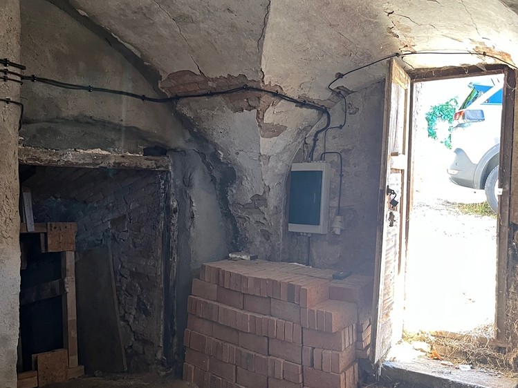 Prodej vinného sklepa 155 m² - foto 8