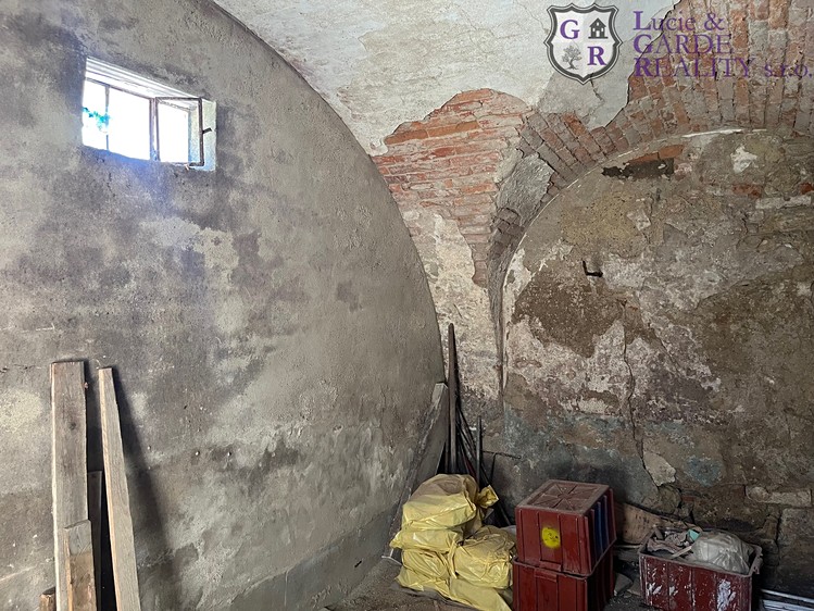 Prodej vinného sklepa 155 m² - foto 7