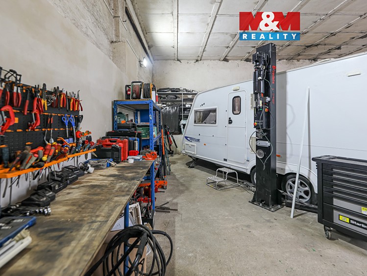 Prodej garáže 482 m² - foto 1