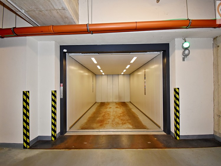 Prodej garážového stání 30 m² - foto 4