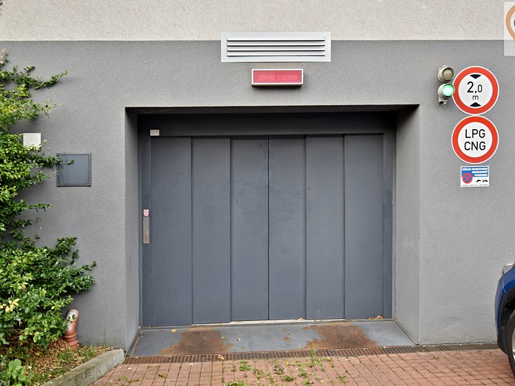 Prodej garážového stání 30 m² - foto 8